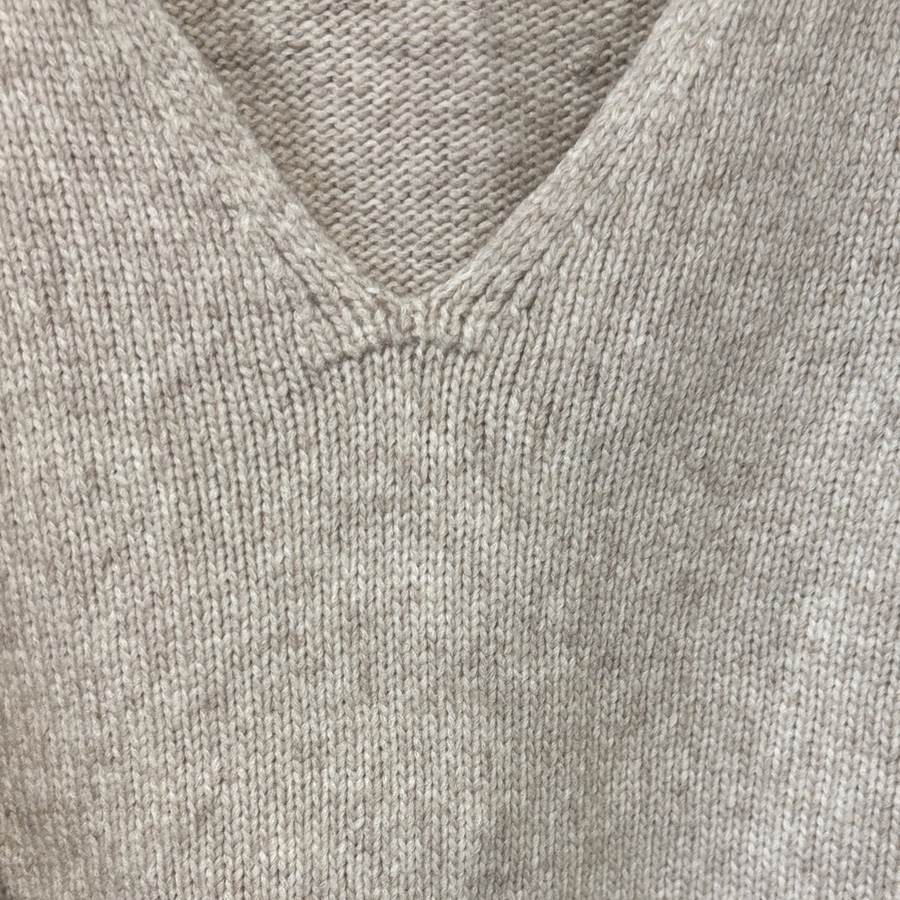 Elizabeth and James Beige V-Neck Sweater with Tie Waist - Picture 4 of 7